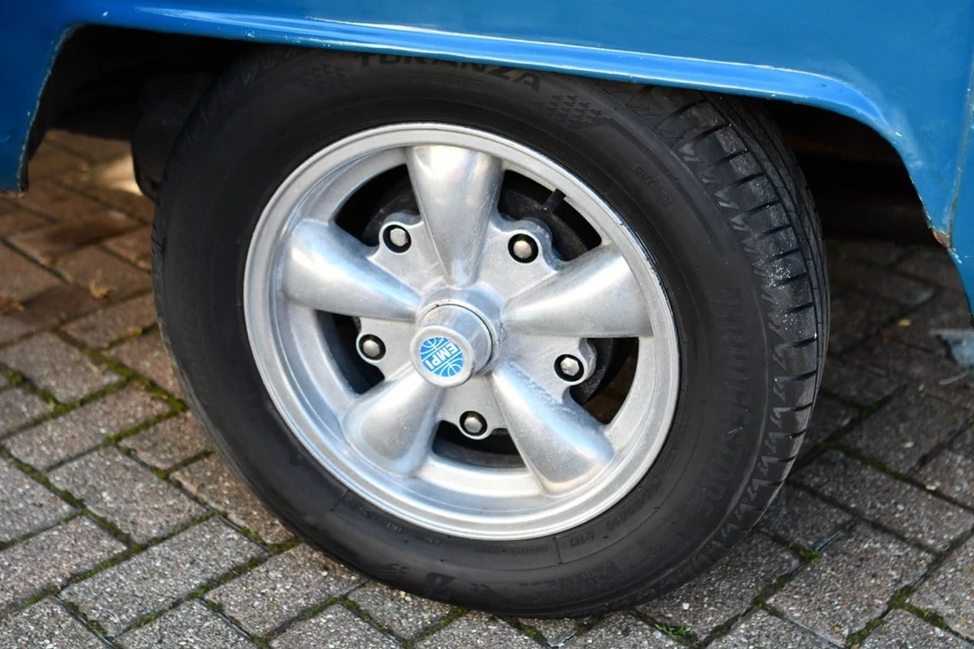 1967 Volkswagen Split-Window Camper - Image 5 of 30