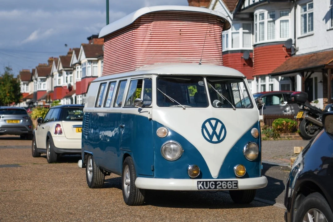1967 Volkswagen Split-Window Camper - Image 19 of 30