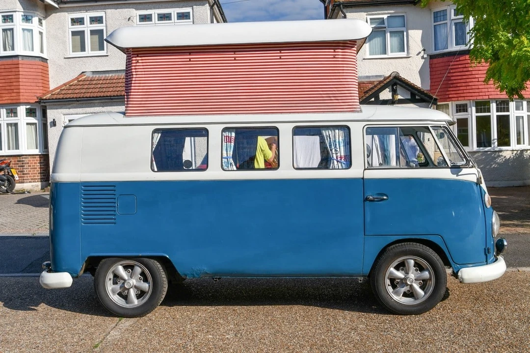 1967 Volkswagen Split-Window Camper - Image 17 of 30