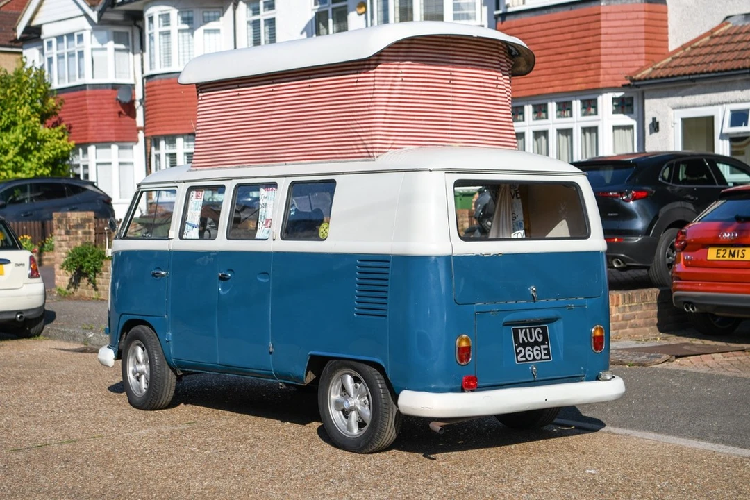 1967 Volkswagen Split-Window Camper - Image 21 of 30
