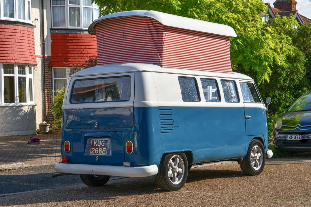 1967 Volkswagen Split-Window Camper - Image 18 of 30