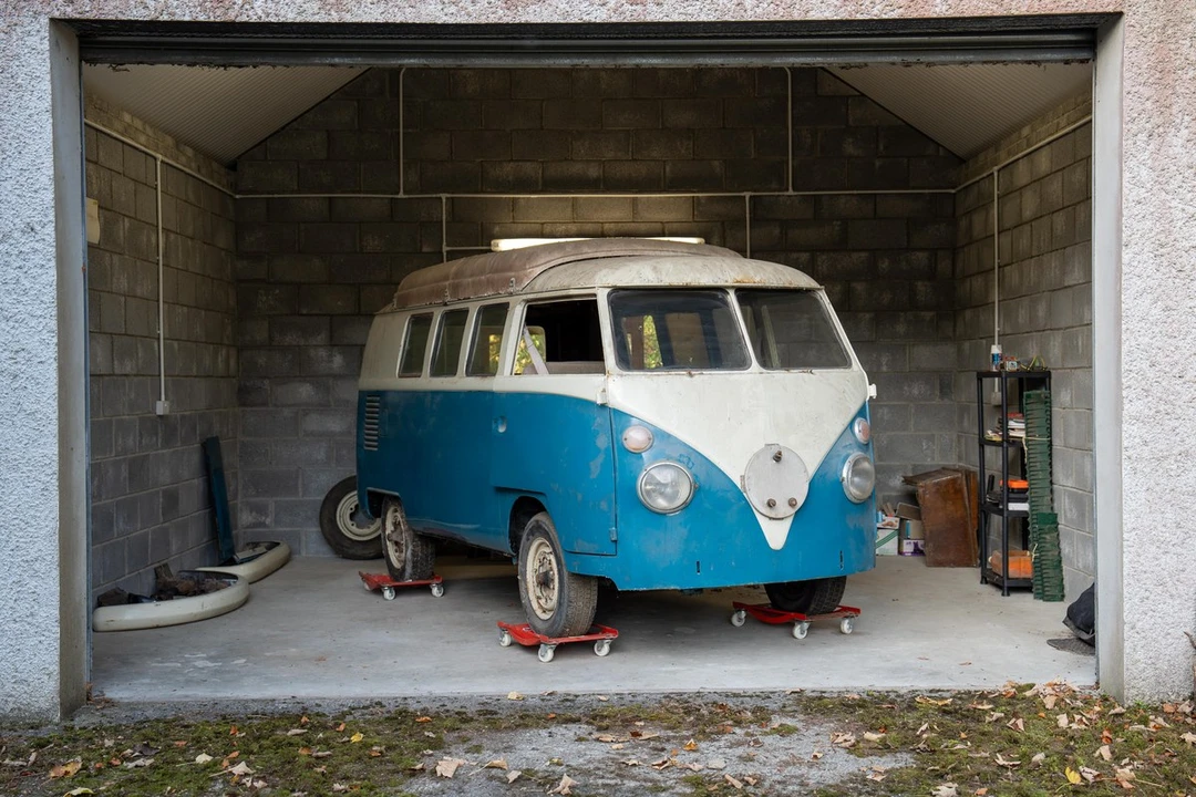 1967 Volkswagen Split-Window Camper - Image 12 of 30
