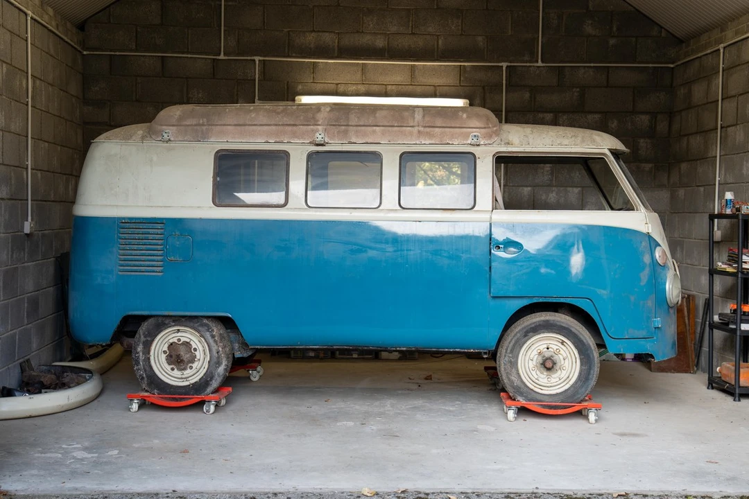 1967 Volkswagen Split-Window Camper - Image 11 of 30