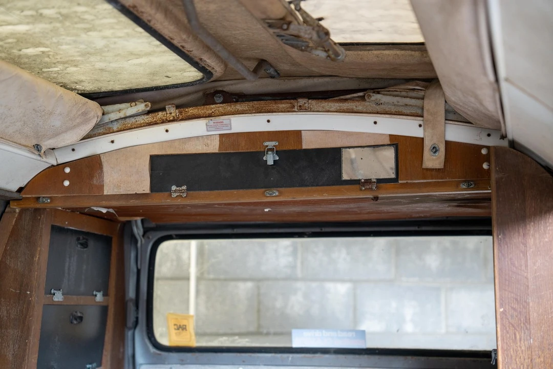 1967 Volkswagen Split-Window Camper - Image 25 of 30
