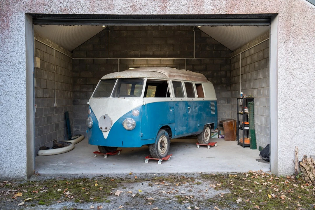 1967 Volkswagen Split-Window Camper - Image 2 of 30