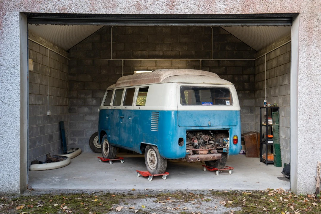 1967 Volkswagen Split-Window Camper - Image 5 of 30