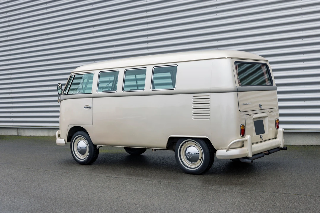 1967 Volkswagen Split-Window Bus - Image 11 of 31
