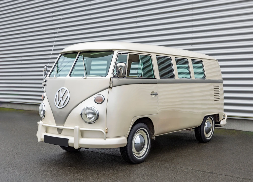 1967 Volkswagen Split-Window Bus - Image 7 of 31
