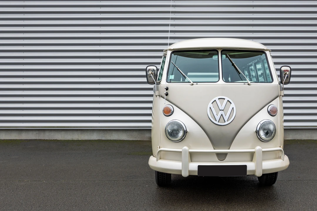 1967 Volkswagen Split-Window Bus - Image 14 of 31