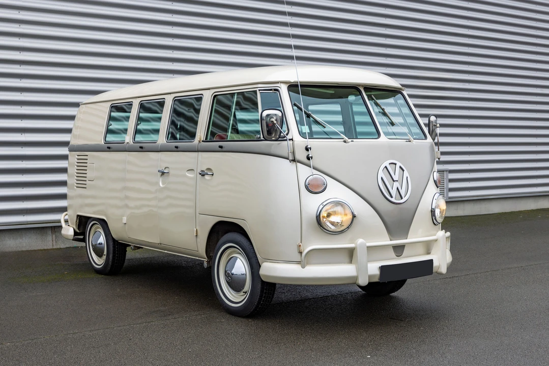 1967 Volkswagen Split-Window Bus - Image 8 of 31