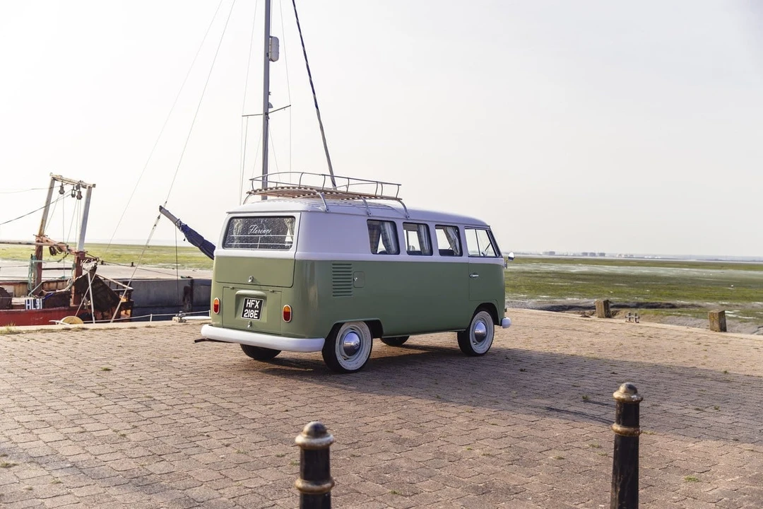 1967 Volkswagen Split-Window Camper - Image 8 of 30