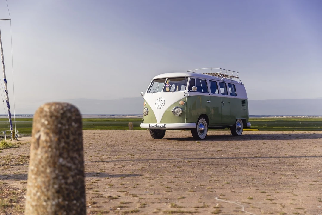 1967 Volkswagen Split-Window Camper - Image 10 of 30