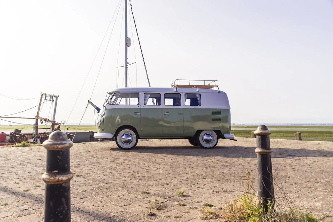 1967 Volkswagen Split-Window Camper - Image 4 of 30