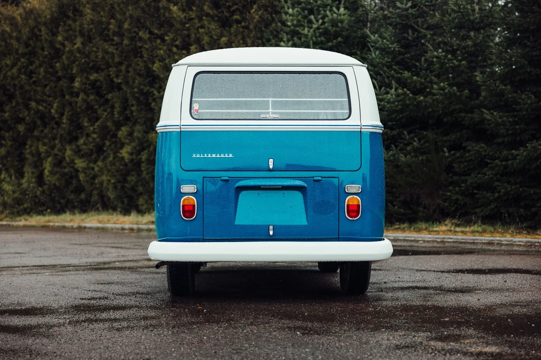 1967 Volkswagen Split-Window Bus - Image 5 of 31