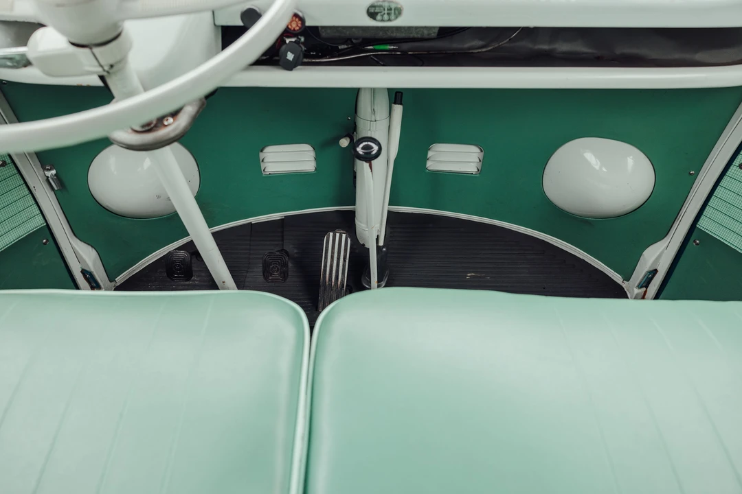 1967 Volkswagen Split-Window Bus - Image 15 of 31