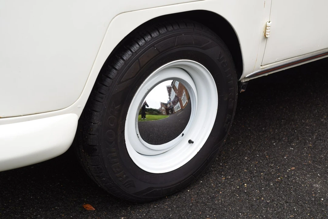 1967 Volkswagen Split-Window Camper - Image 19 of 30