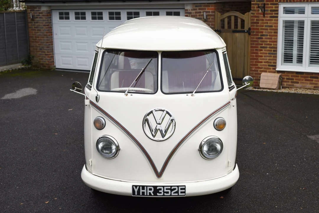 1967 Volkswagen Split-Window Camper - Image 4 of 30