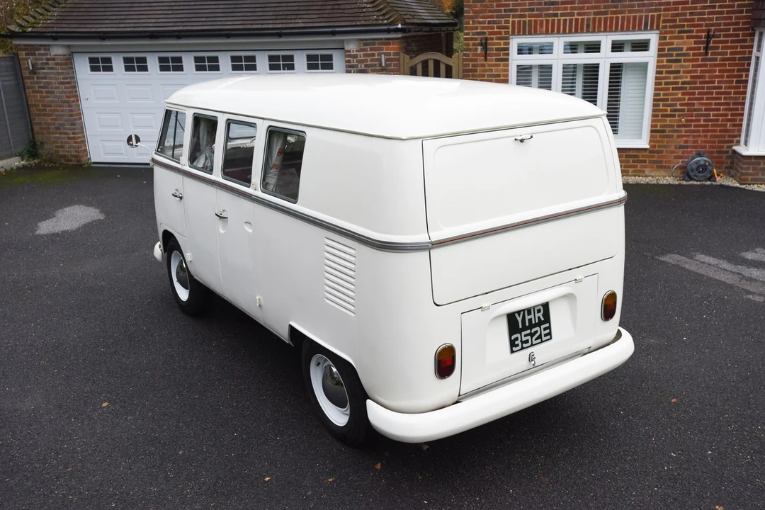 1967 Volkswagen Split-Window Camper - Image 15 of 30