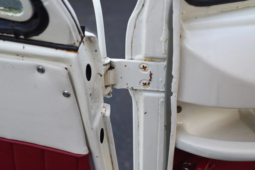 1967 Volkswagen Split-Window Camper - Image 29 of 30