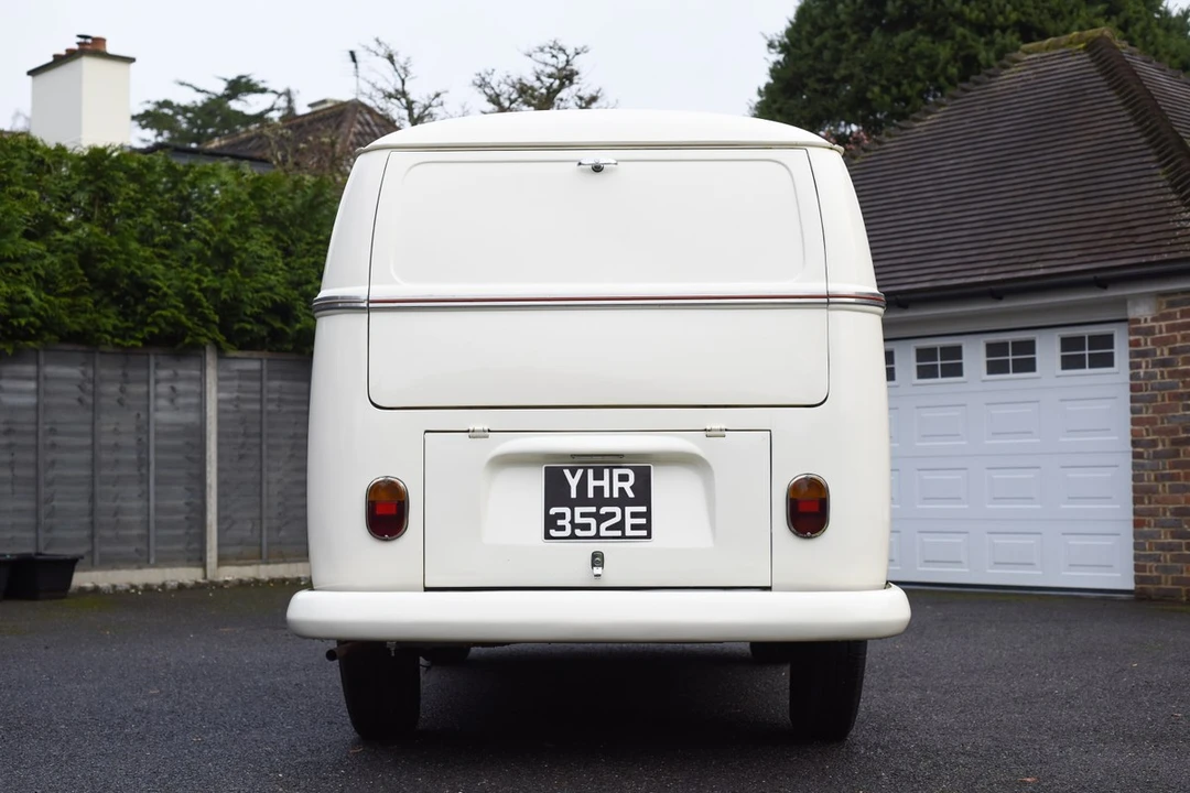 1967 Volkswagen Split-Window Camper - Image 14 of 30
