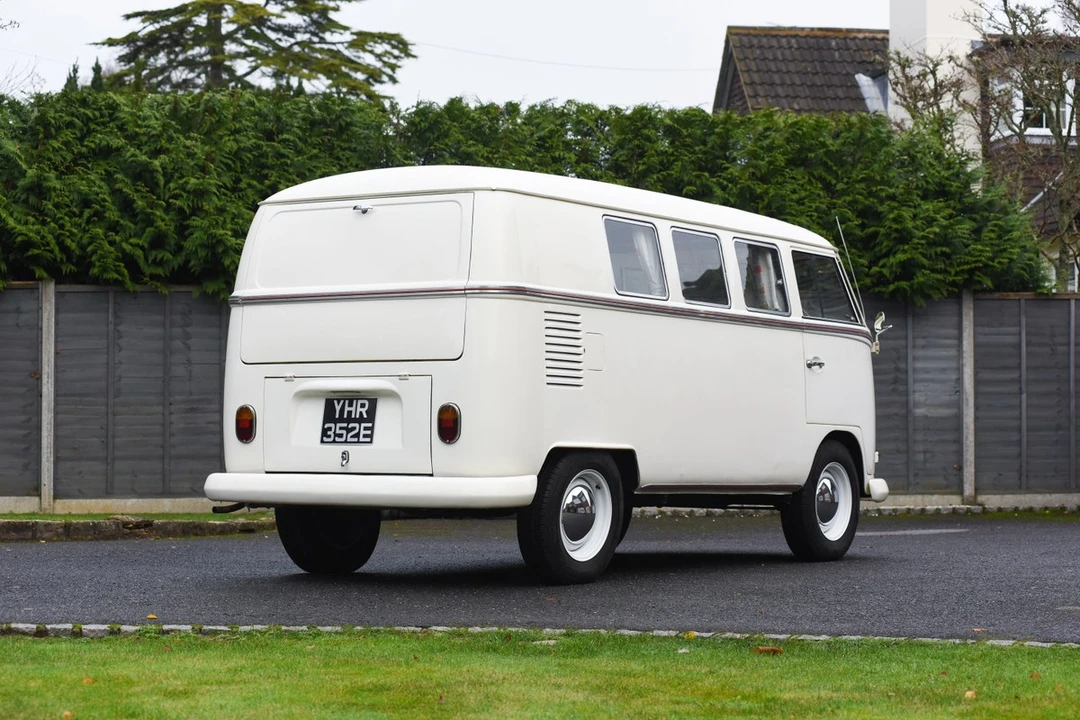1967 Volkswagen Split-Window Camper - Image 12 of 30