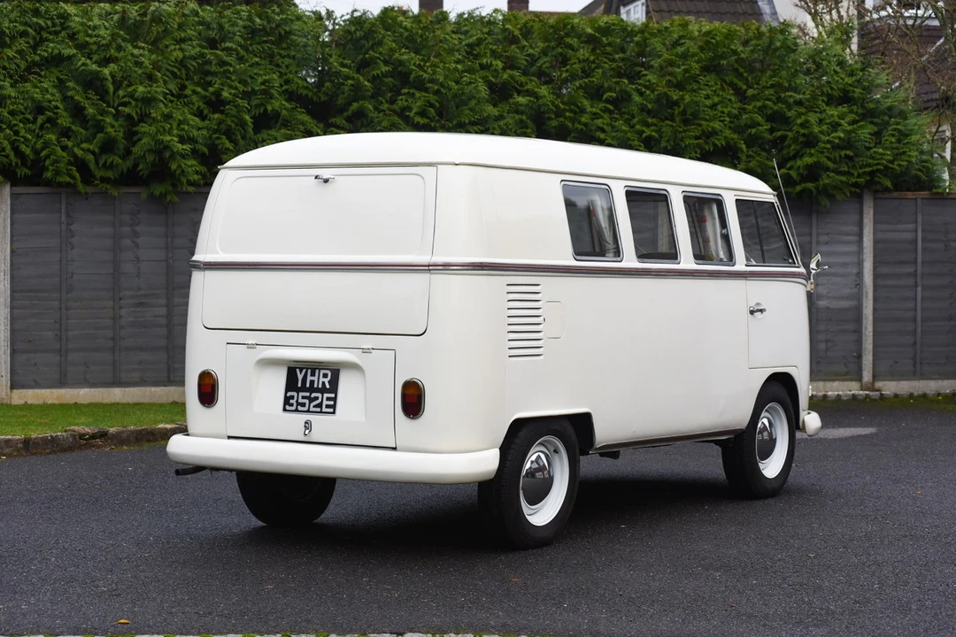 1967 Volkswagen Split-Window Camper - Image 11 of 30
