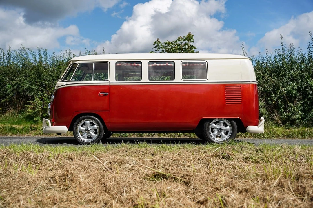 1967 Volkswagen Split-Window Camper - Image 23 of 30