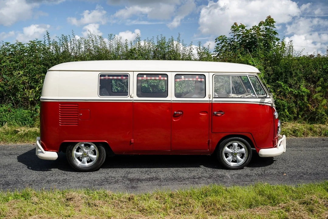 1967 Volkswagen Split-Window Camper - Image 12 of 30