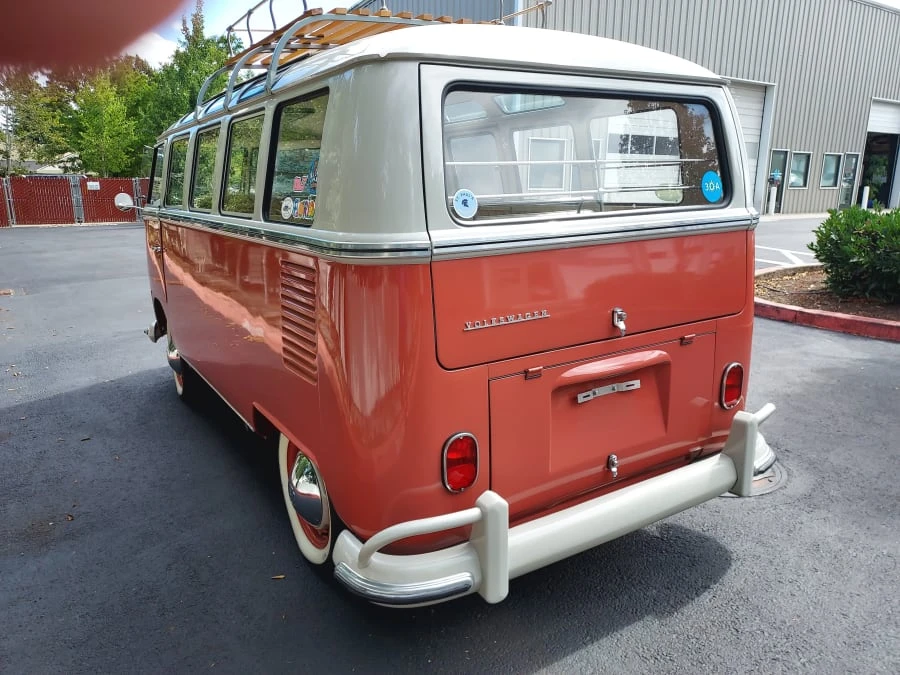 1967 Volkswagen Bay-Window Bus - Image 2 of 5