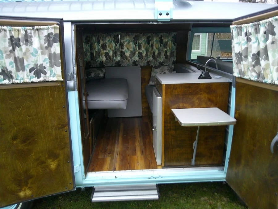 1967 Volkswagen Bay-Window Camper - Image 10 of 12