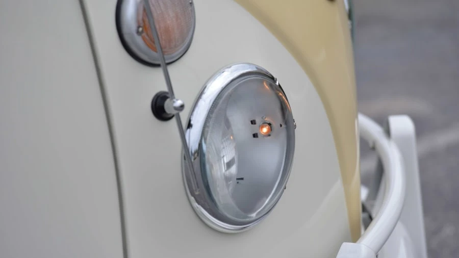 1967 Volkswagen Split-Window Camper - Image 20 of 20
