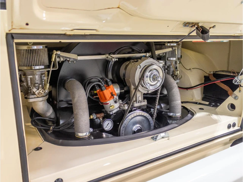 1967 Volkswagen Split-Window Camper - Image 16 of 31
