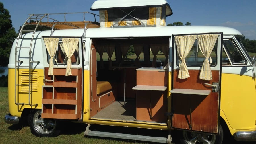 1967 Volkswagen Split-Window Camper - Image 3 of 12