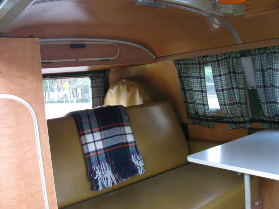 1967 Volkswagen Split-Window Camper - Image 5 of 8