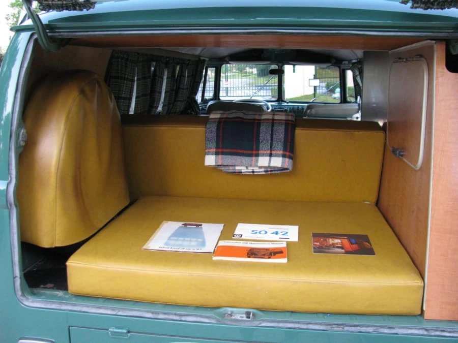 1967 Volkswagen Split-Window Camper - Image 6 of 8