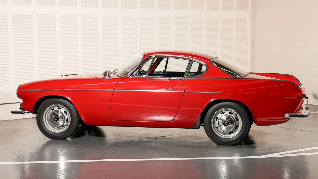 1967 Volvo 1800S - Image 3 of 31