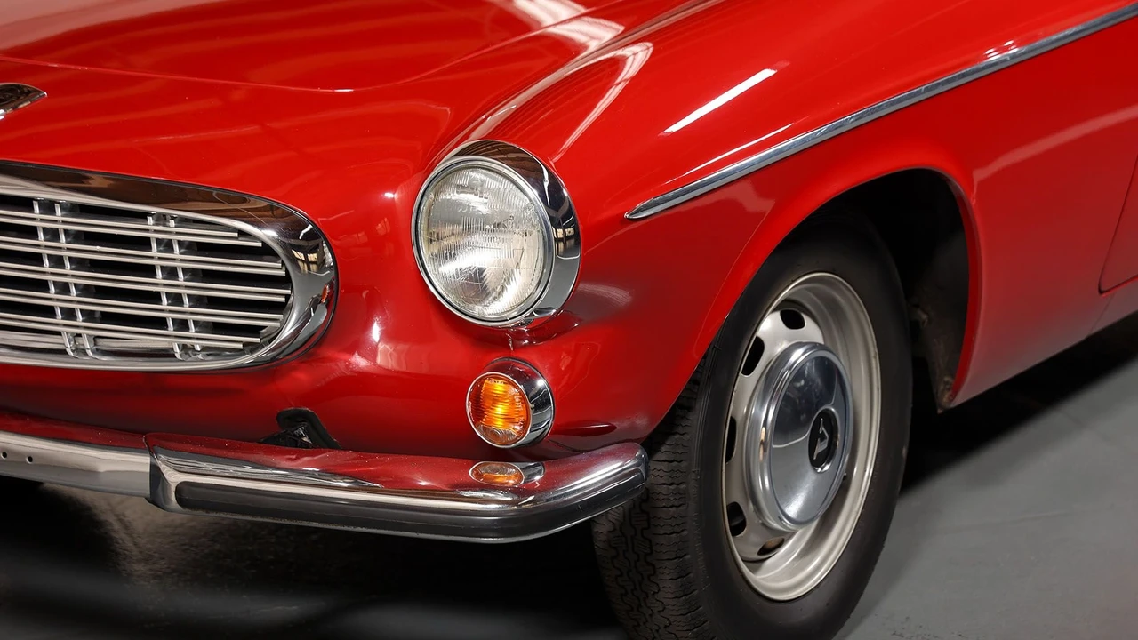 1967 Volvo 1800S - Image 6 of 31