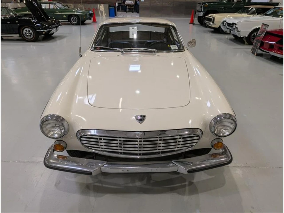1967 Volvo 1800S - Image 3 of 31