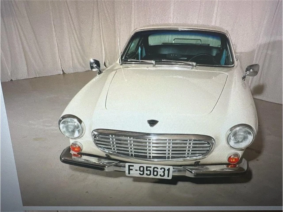 1967 Volvo 1800S - Image 13 of 31