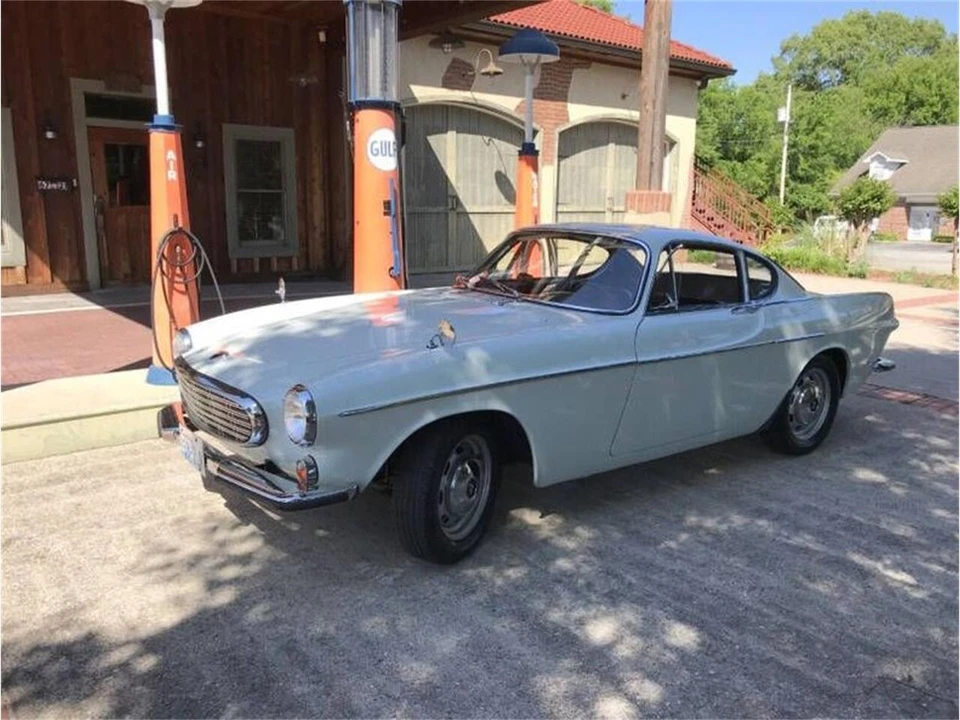 1967 Volvo 1800S - Image 11 of 31