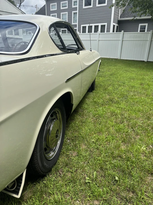 1967 Volvo 1800S - Image 23 of 31