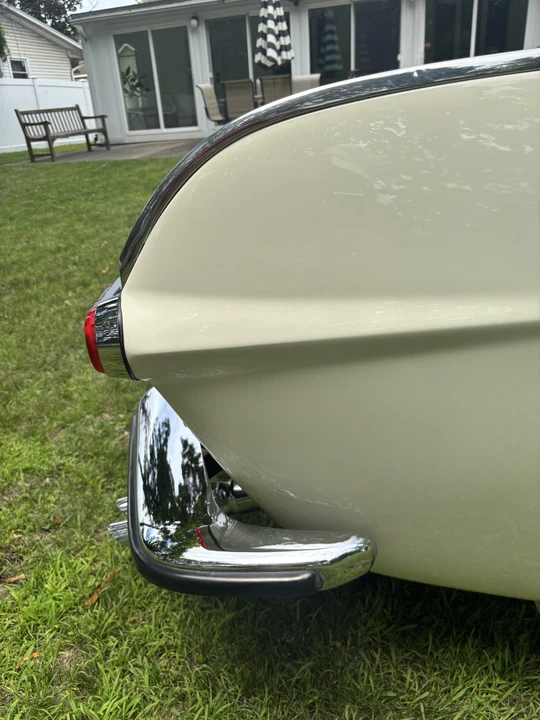 1967 Volvo 1800S - Image 24 of 31