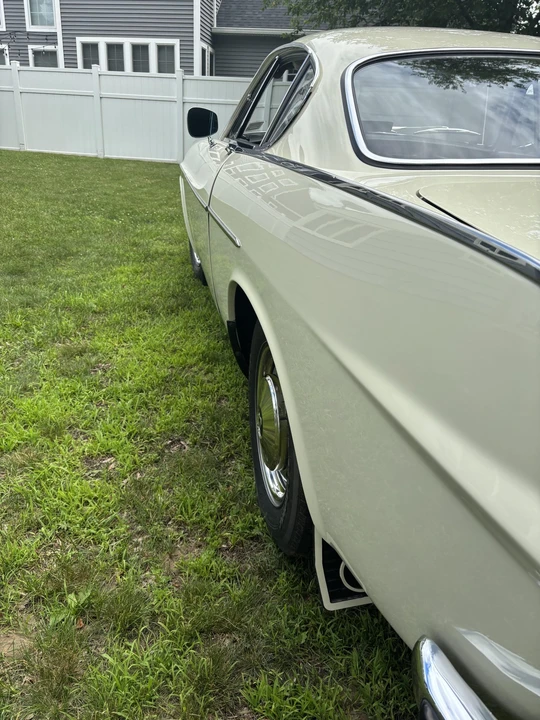 1967 Volvo 1800S - Image 17 of 31