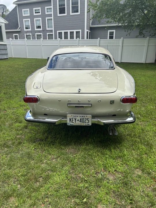 1967 Volvo 1800S - Image 11 of 31