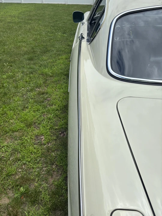 1967 Volvo 1800S - Image 18 of 31