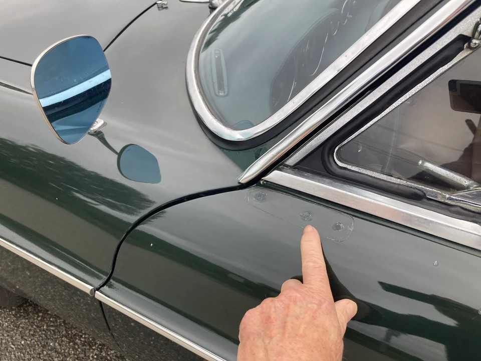 1967 Volvo 1800S - Image 23 of 31