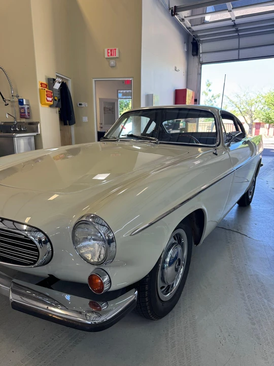 1967 Volvo 1800S - Image 18 of 31