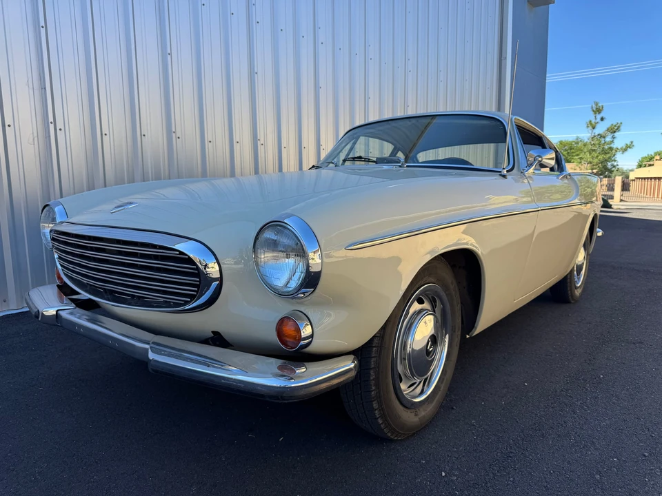 1967 Volvo 1800S - Image 3 of 31