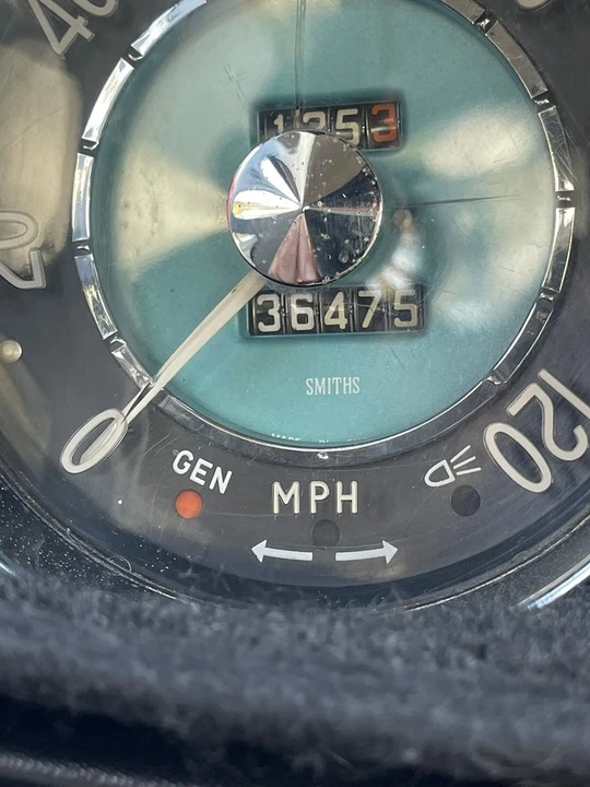 1967 Volvo 1800S - Image 21 of 31