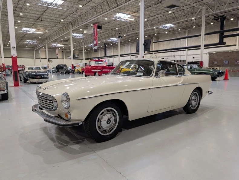1967 Volvo 1800S - Image 5 of 31
